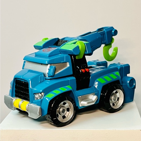 Transformers Rescue Bots: MorBot, Hoist, Blades - Picture 5 of 9